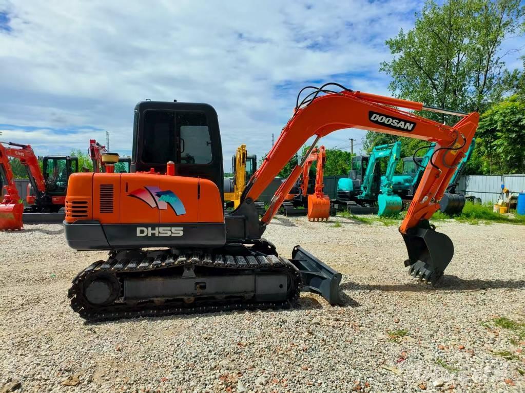 Doosan DH 55 Minigraafmachines < 7t