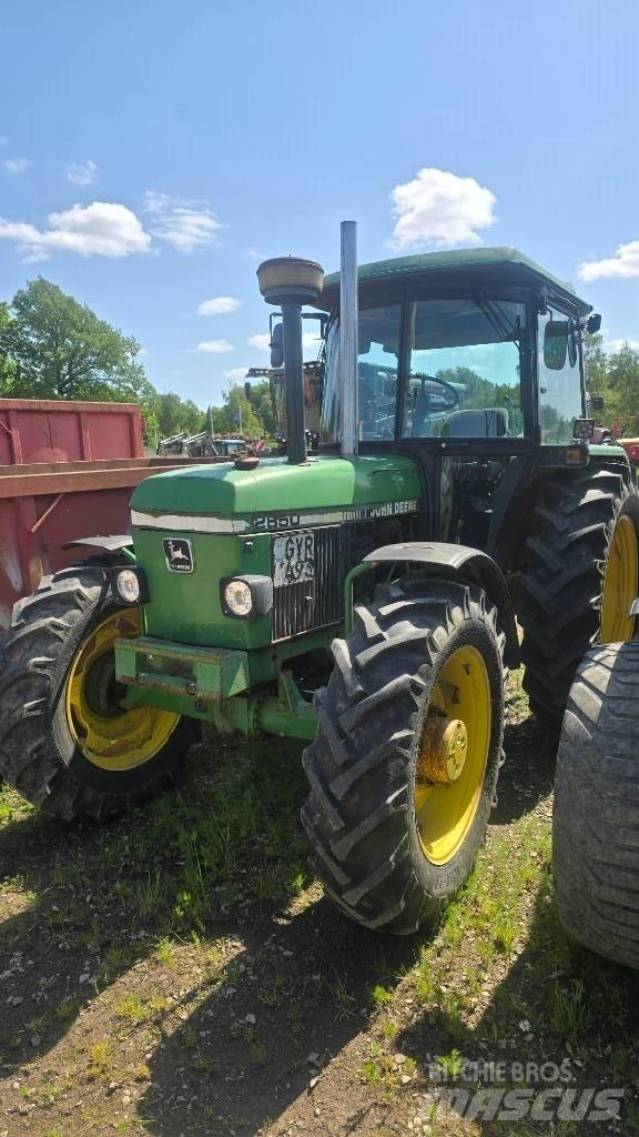 John Deere 2850 Tractoren