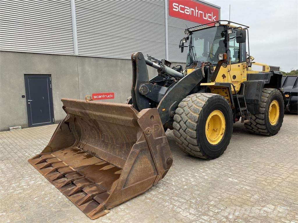 Komatsu WA320PZ-6 Wielladers