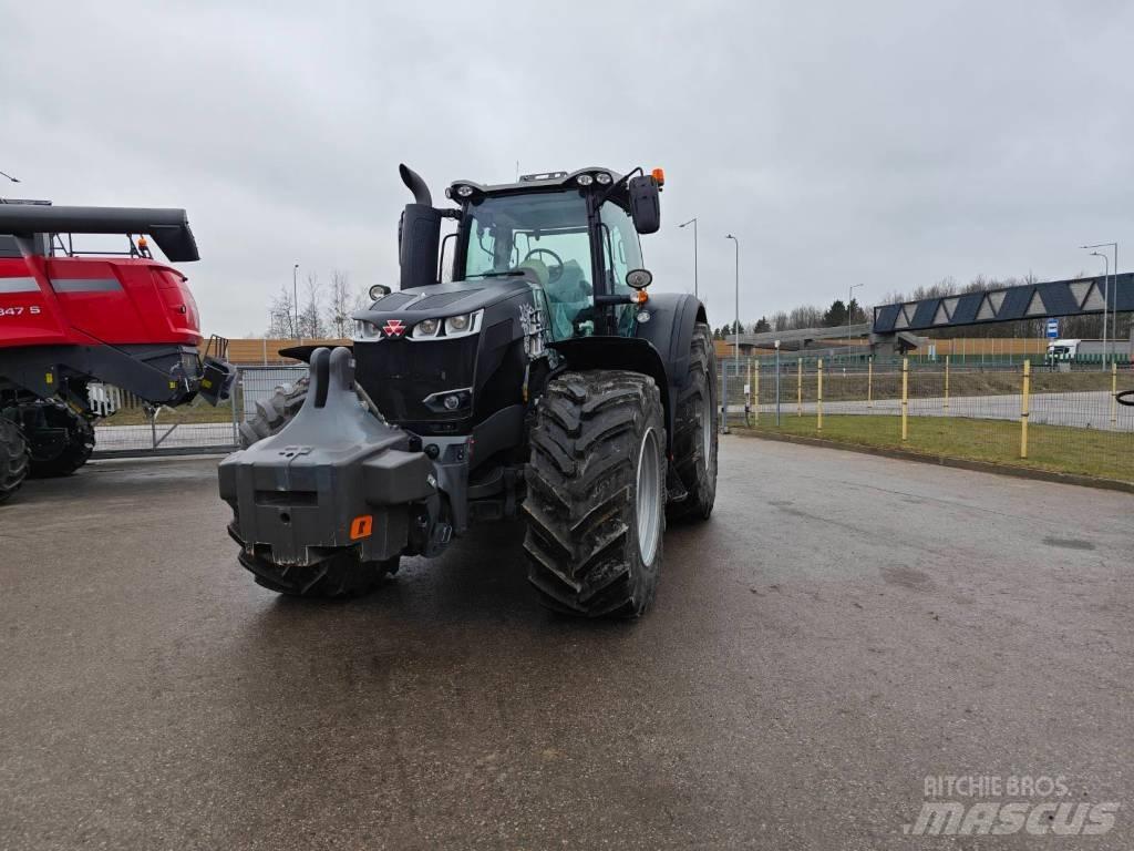 Massey Ferguson 8740 Tractoren