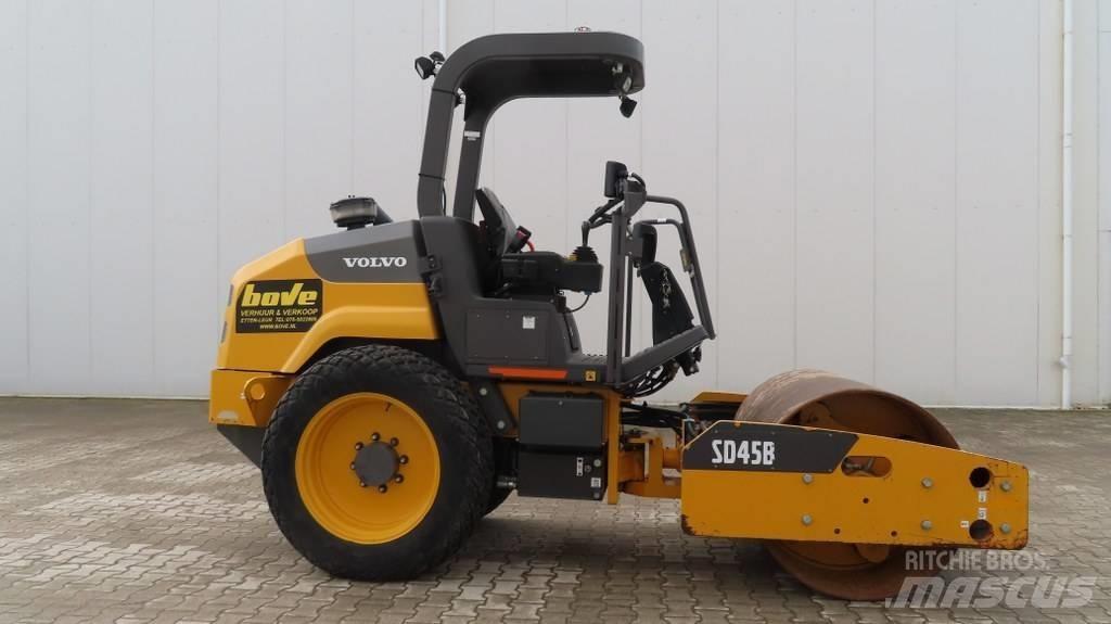 Volvo SD 45 B Trilrolwalsen