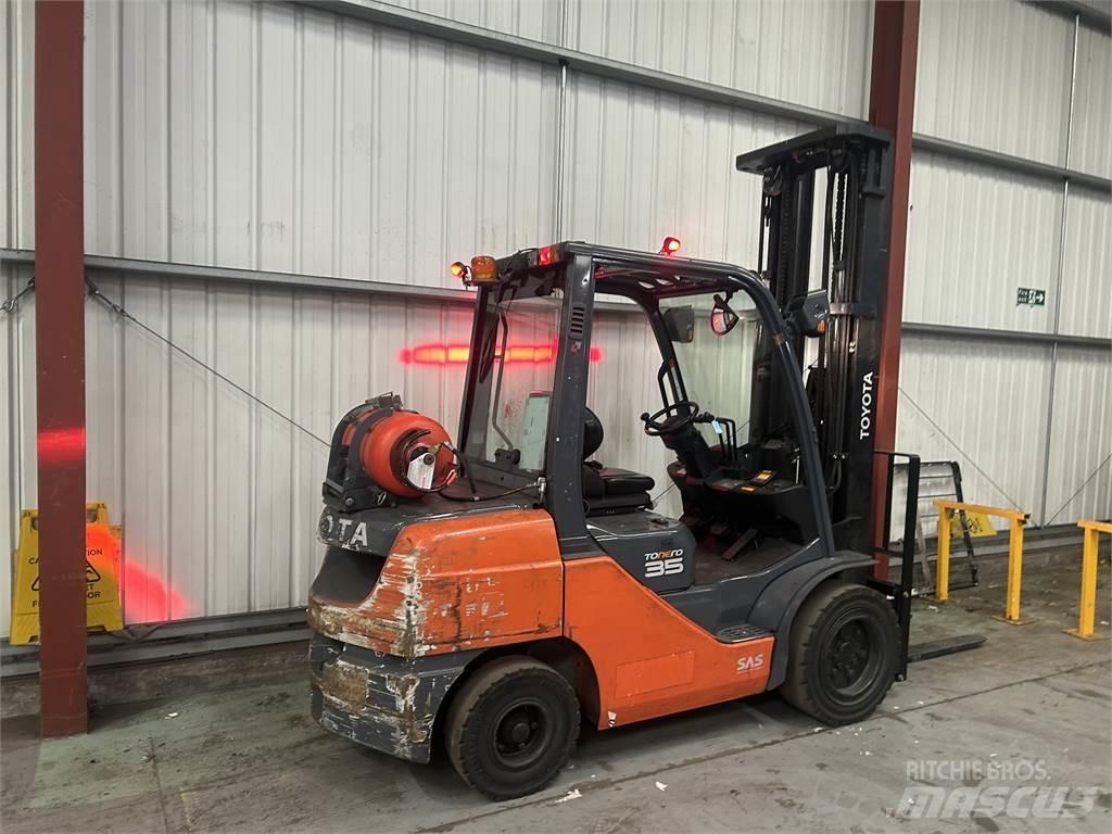 Toyota 02-8FGJF35 LPG heftrucks