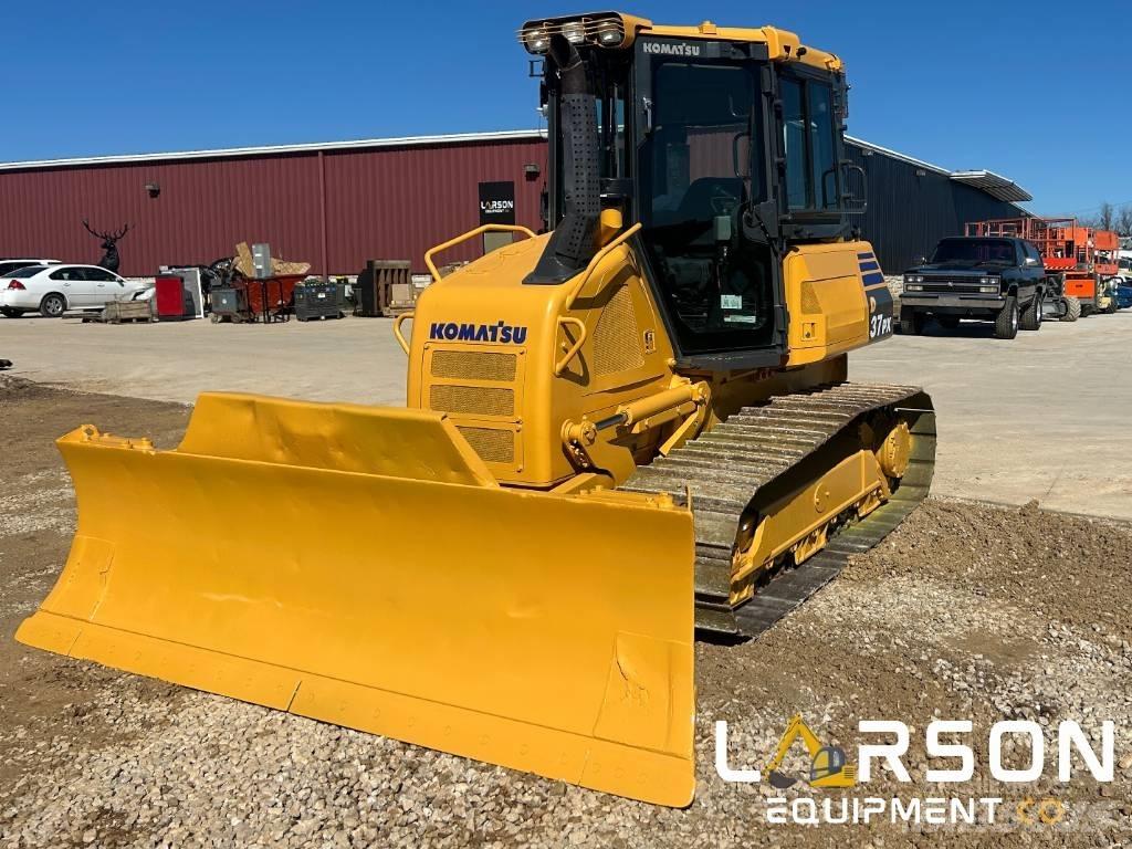 Komatsu D37PX-23 Rupsdozers