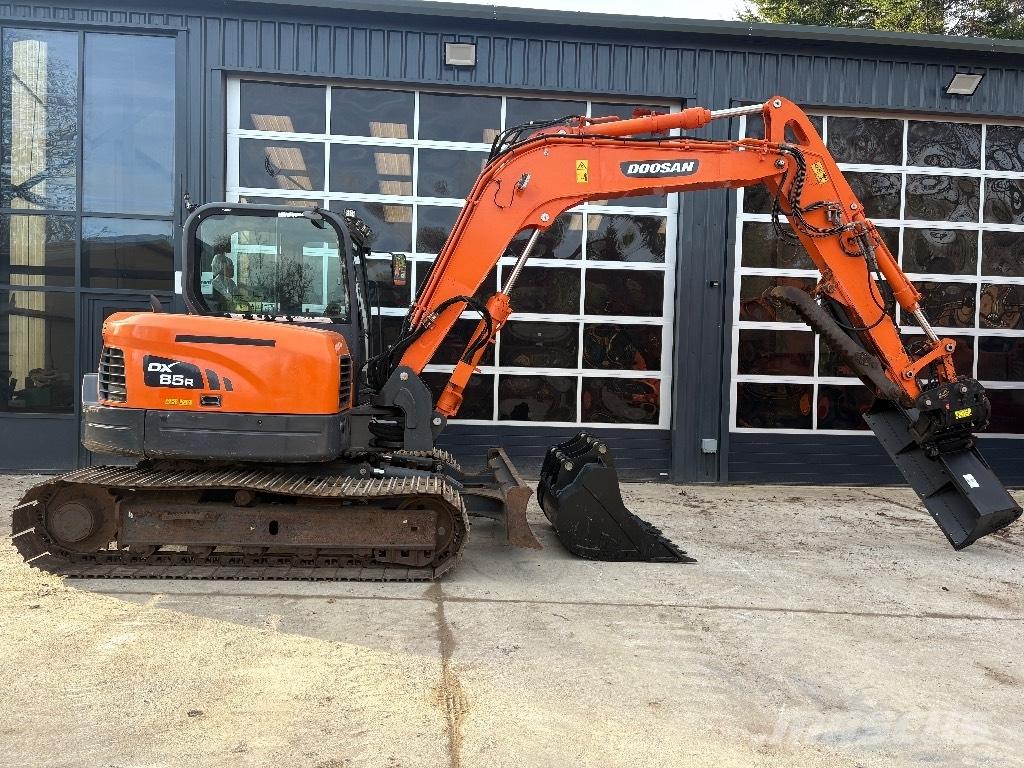 Doosan DX 85 R Midigraafmachines 7t - 12t