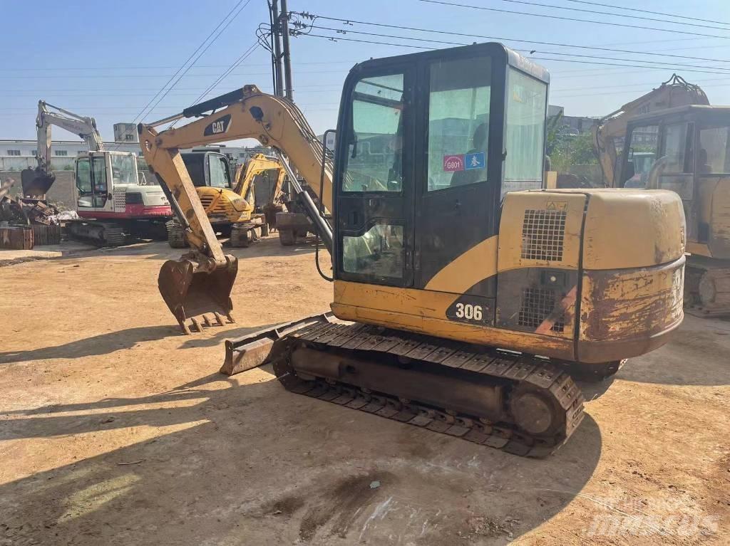 CAT 306 Rupsgraafmachines