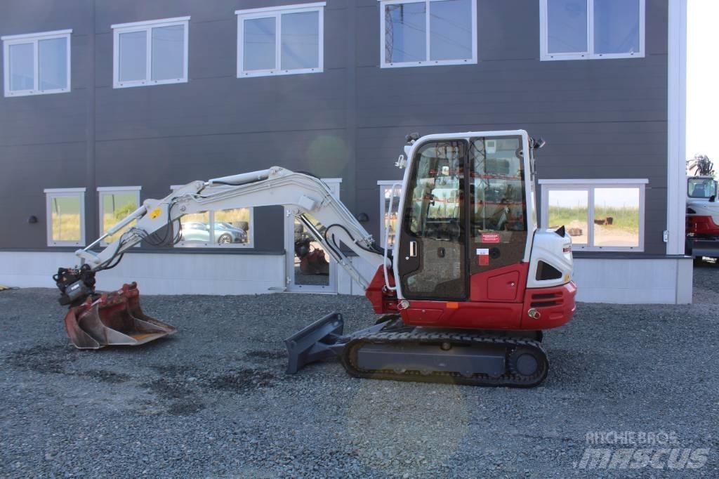 Takeuchi TB 240 Minigraafmachines < 7t