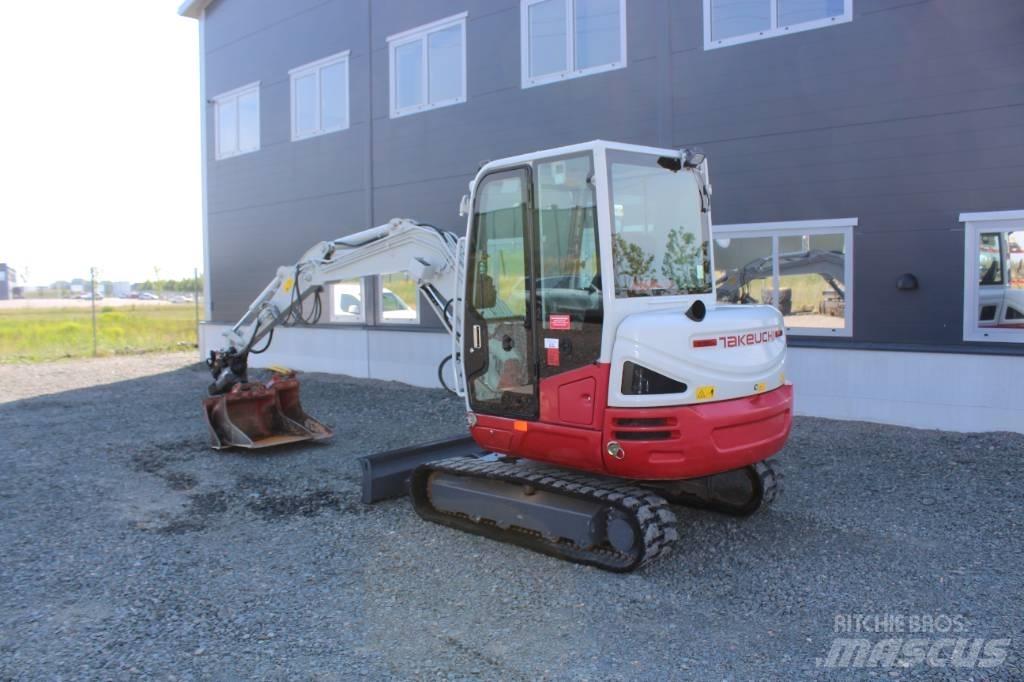 Takeuchi TB 240 Minigraafmachines < 7t