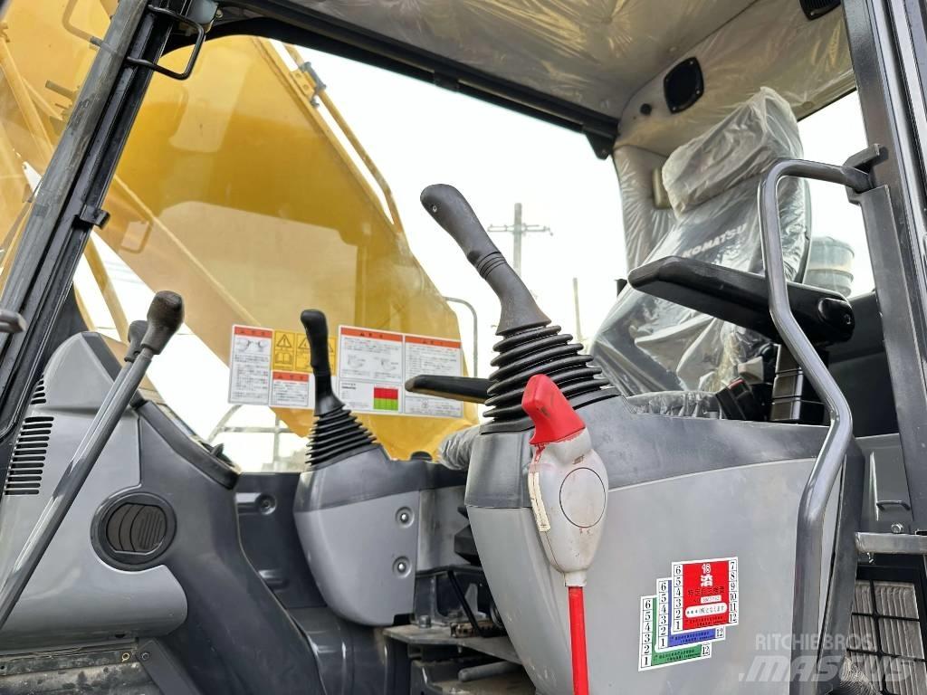 Komatsu PC 200-8 Rupsgraafmachines