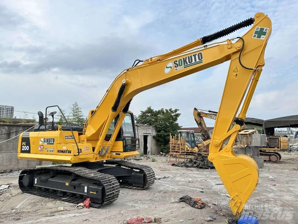 Komatsu PC 200-8 Rupsgraafmachines
