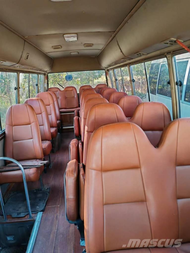 Toyota Coaster Intercitybussen