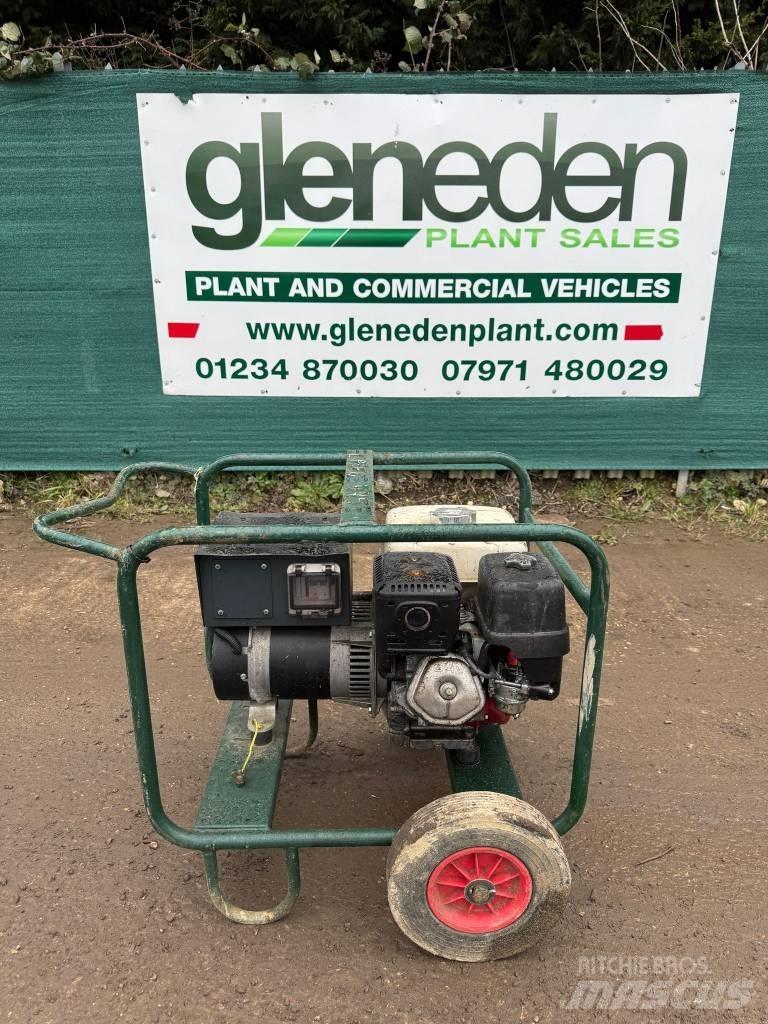  Mecc Alte 4KVA Benzine generatoren