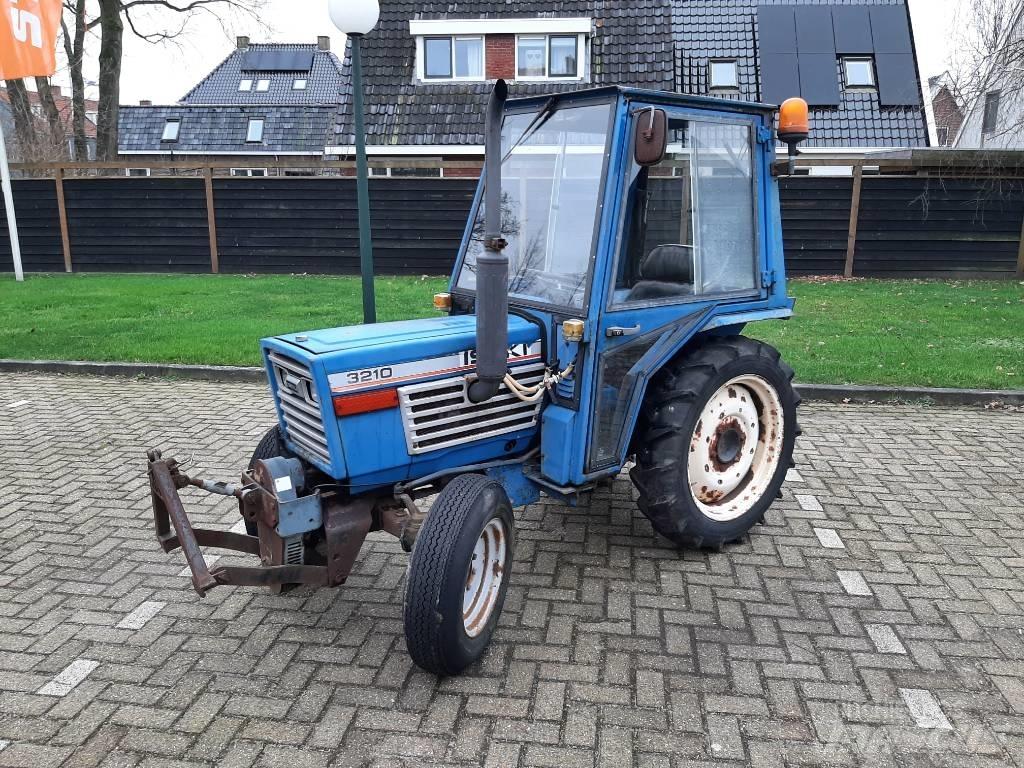 Iseki 3210 Tractoren