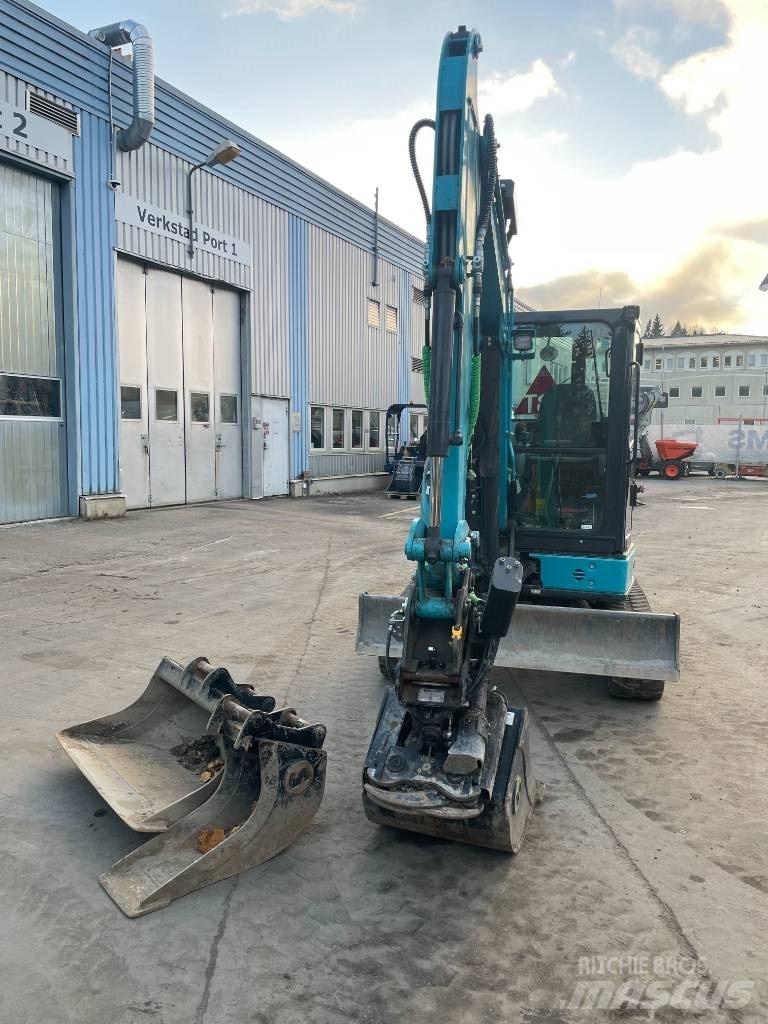 Airman AX38U-7 Minigraafmachines < 7t