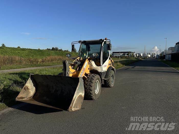 Liebherr L506C Wielladers