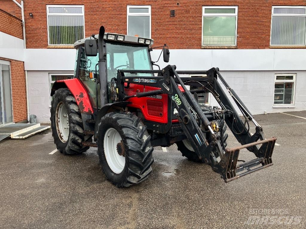 Massey Ferguson 6255 Tractoren