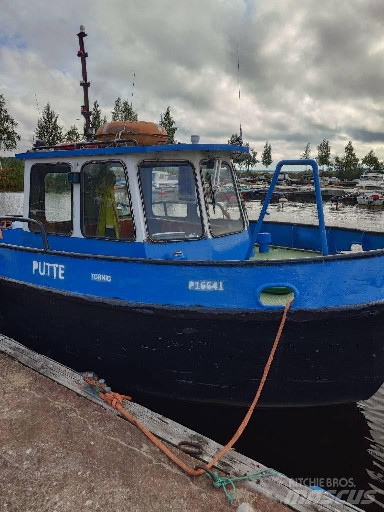  Hinaaja Putte Werkboten en pontons