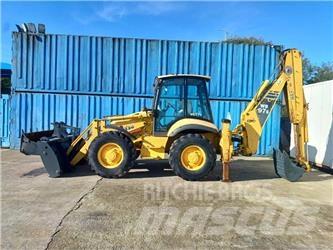 Komatsu WB 97 S-2 Graaf-laadcombinaties