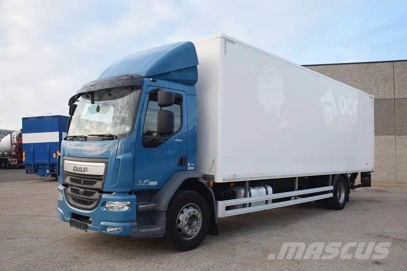 DAF LF 280 Bakwagens met gesloten opbouw