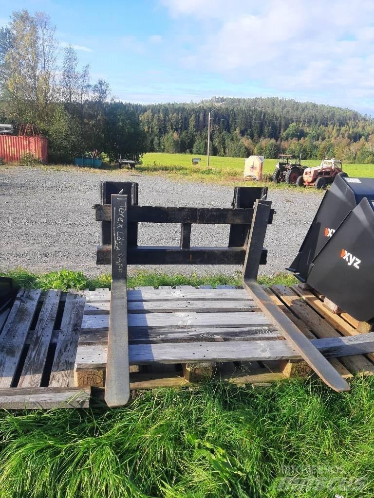  Pallgafflar CAT 906 Vorken