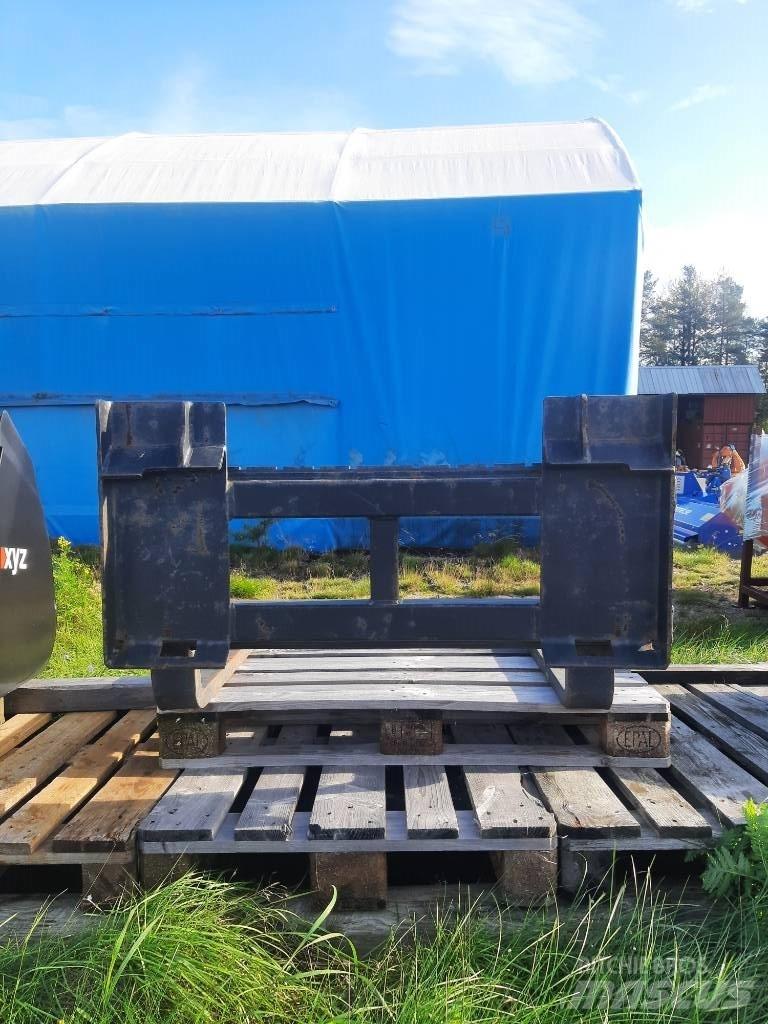  Pallgafflar CAT 906 Vorken