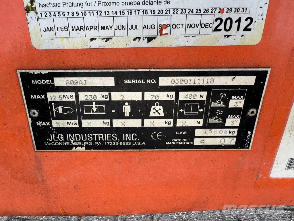 JLG 800 AJ Knikarmhoogwerkers