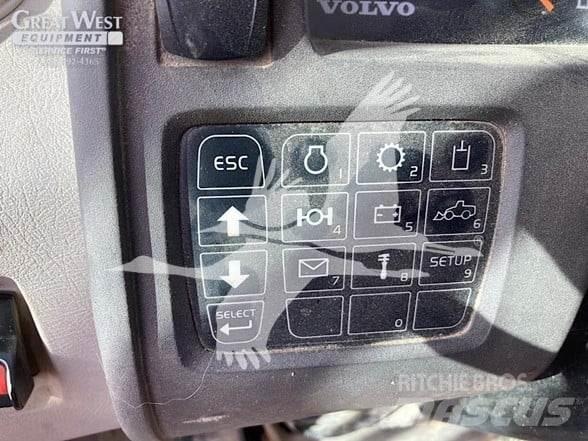 Volvo L220G Wielladers