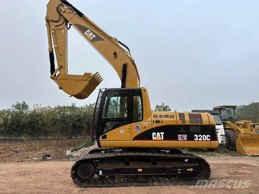 CAT 320 C Rupsgraafmachines