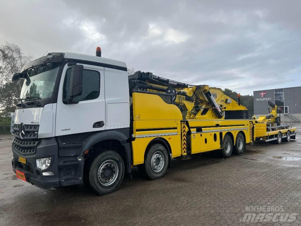 Mercedes-Benz 4153 Vlakke laadvloer met kraan