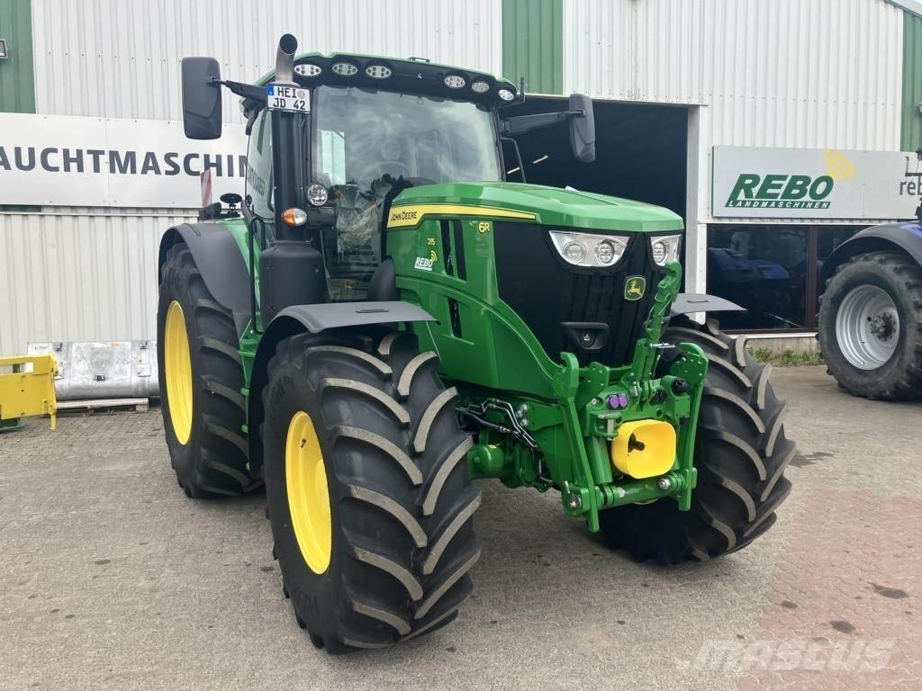 John Deere 6R215 Tractoren