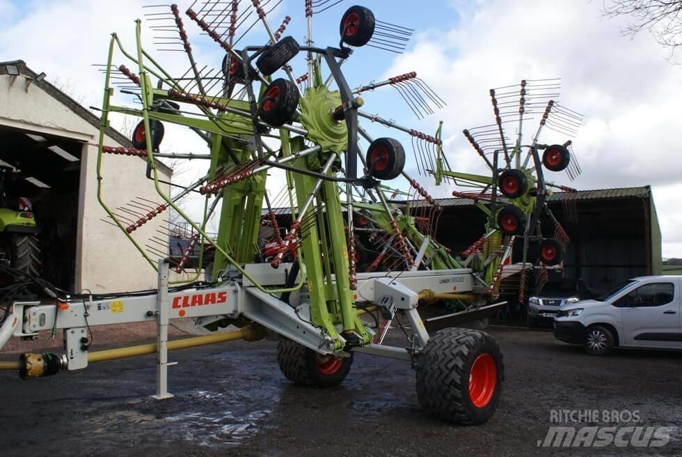 CLAAS Liner 3600 Schudders
