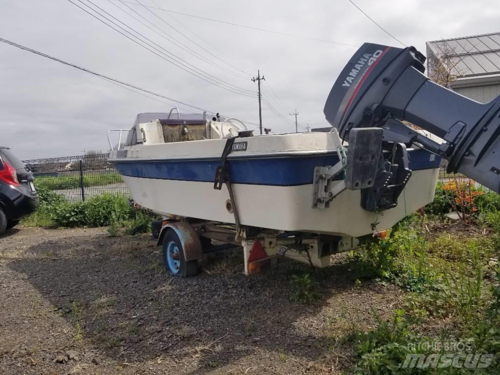 Yamaha 6H4-L Werkboten en pontons