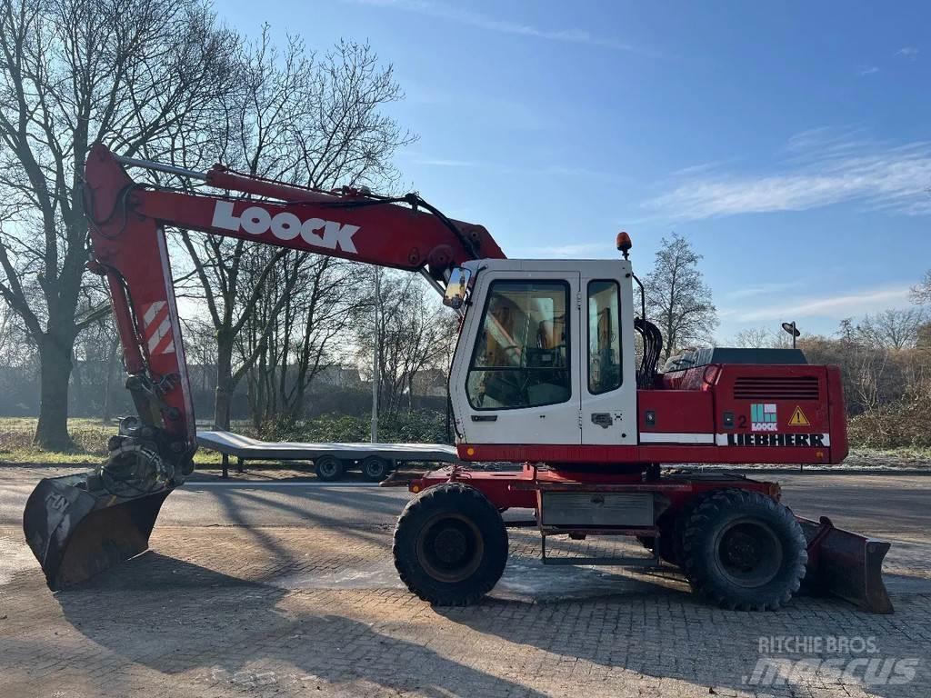 Liebherr 902 Wielgraafmachines