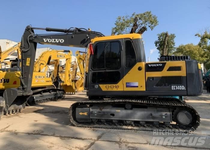 Volvo 140D Rupsgraafmachines