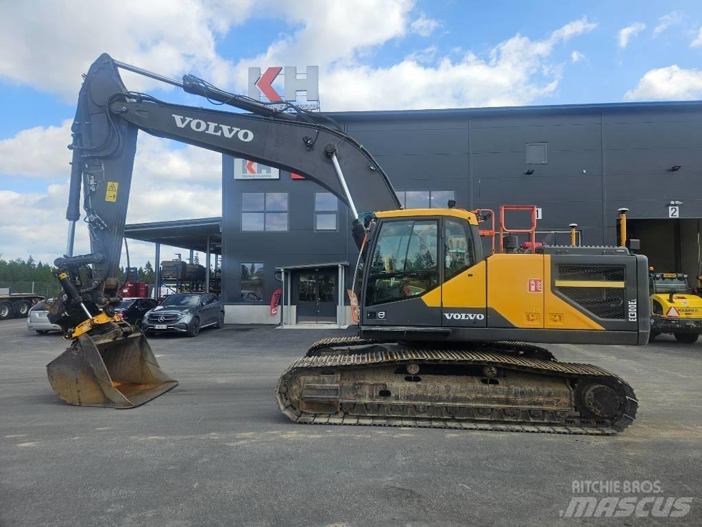Volvo EC 300 EL + 3D Rupsgraafmachines