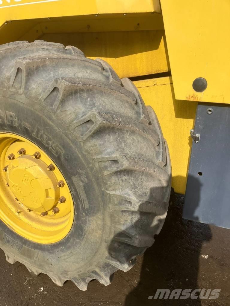 Bomag BW 213 Trilrolwalsen