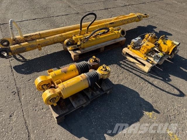 Bell B 40 C PODUSZKA Chassis en ophanging