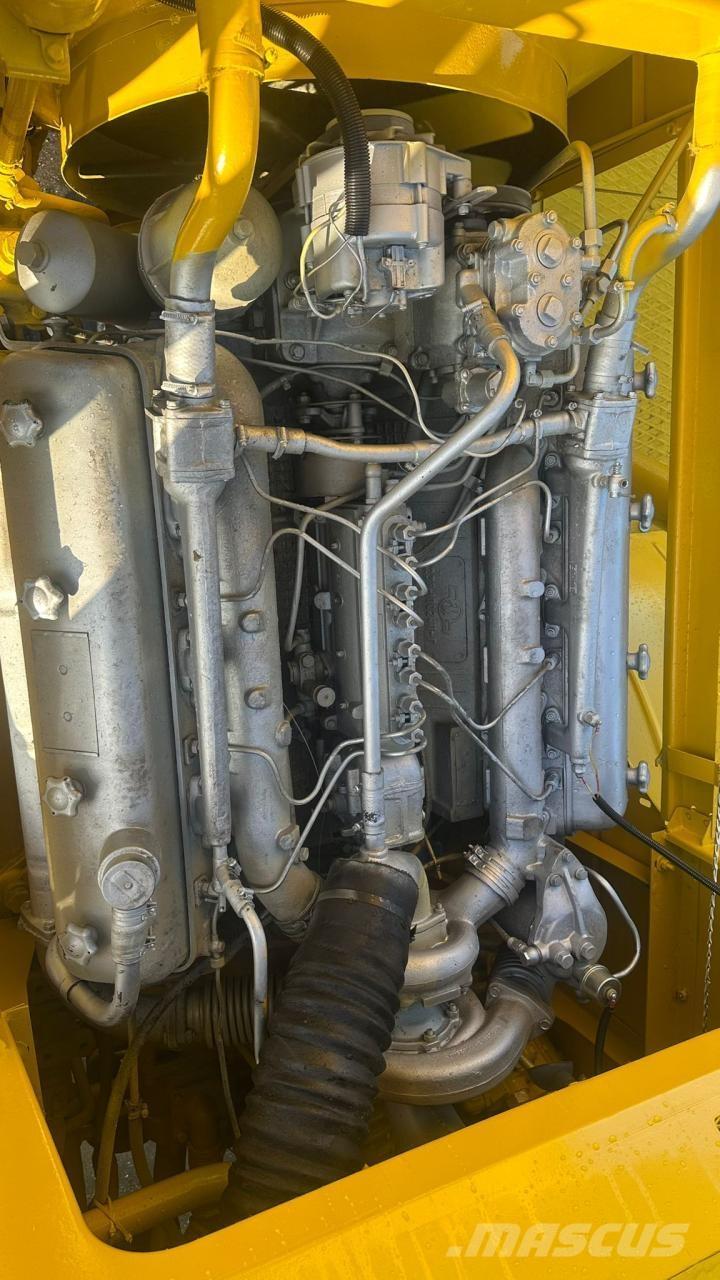 Kirovets K700A V8 Tractoren