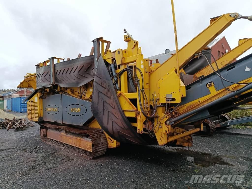 Keestrack Novum 4215 Mobiele zeefinstallaties