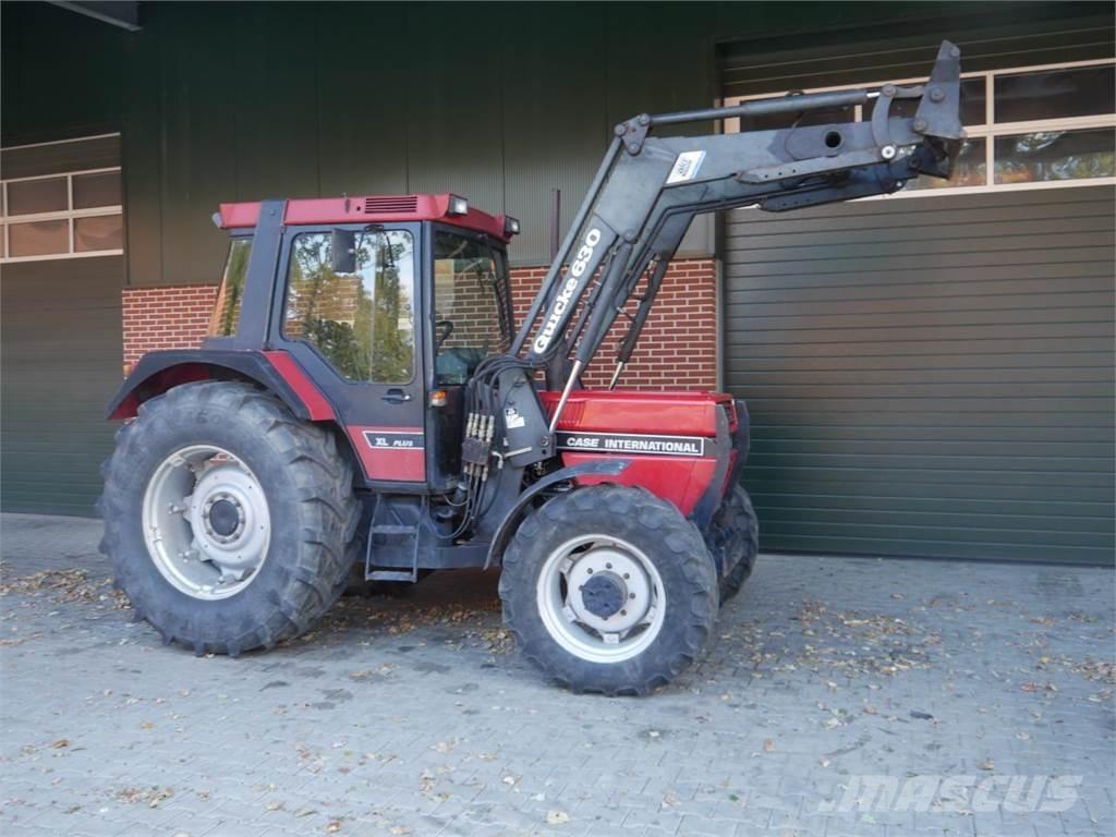 Case IH 844 XL+ Tractoren