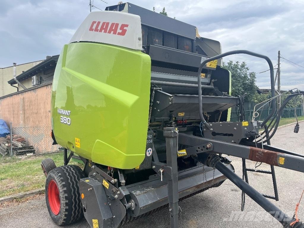 CLAAS Variant 380 Ronde-balenpersen