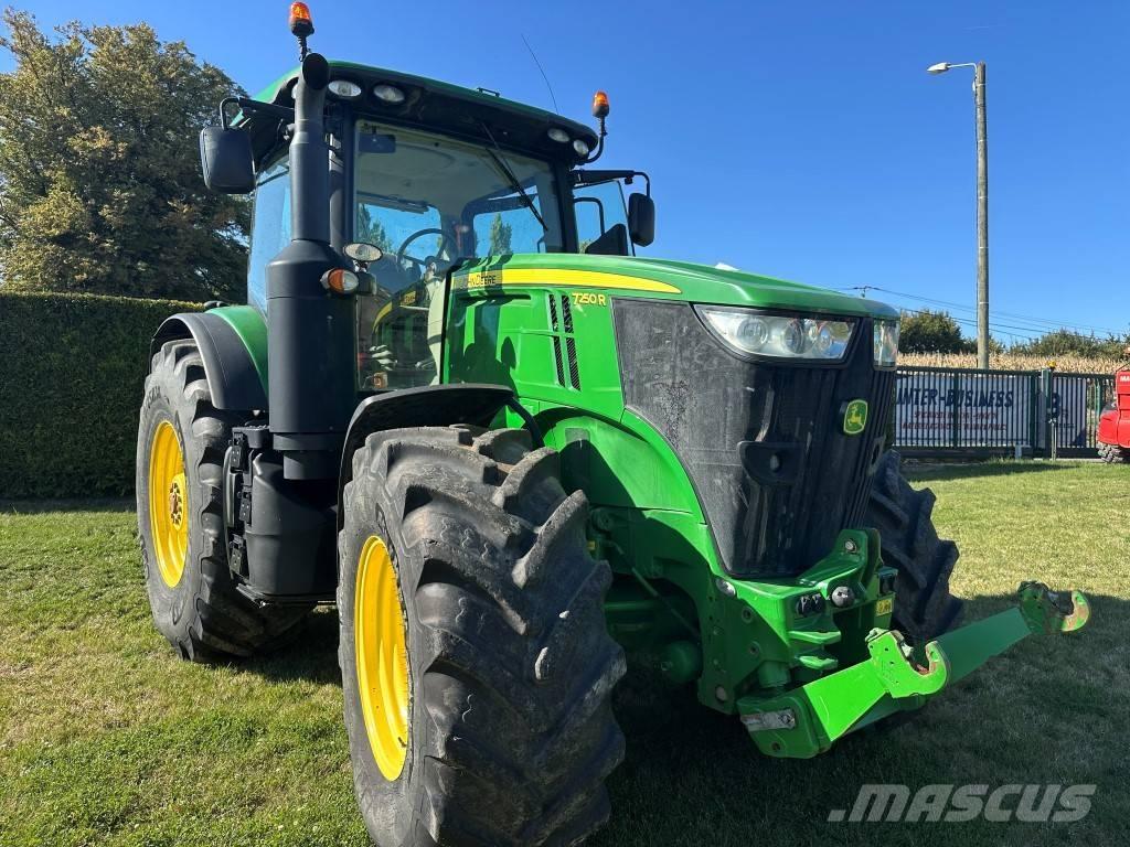 John Deere 7250 R Tractoren
