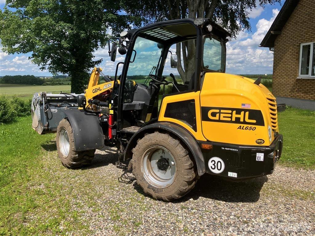 Gehl AL 650 Knik- en schrankladers