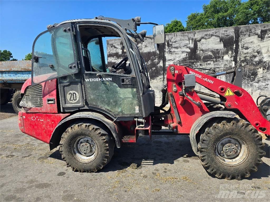 Weidemann 2070 CX Schrankladers