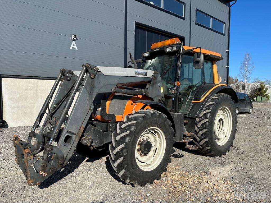 Valtra N101 Tractoren