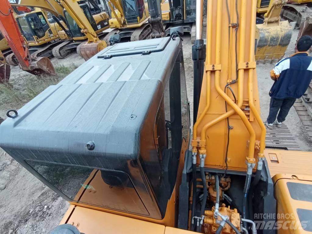 Hyundai Robex 215-9T Rupsgraafmachines