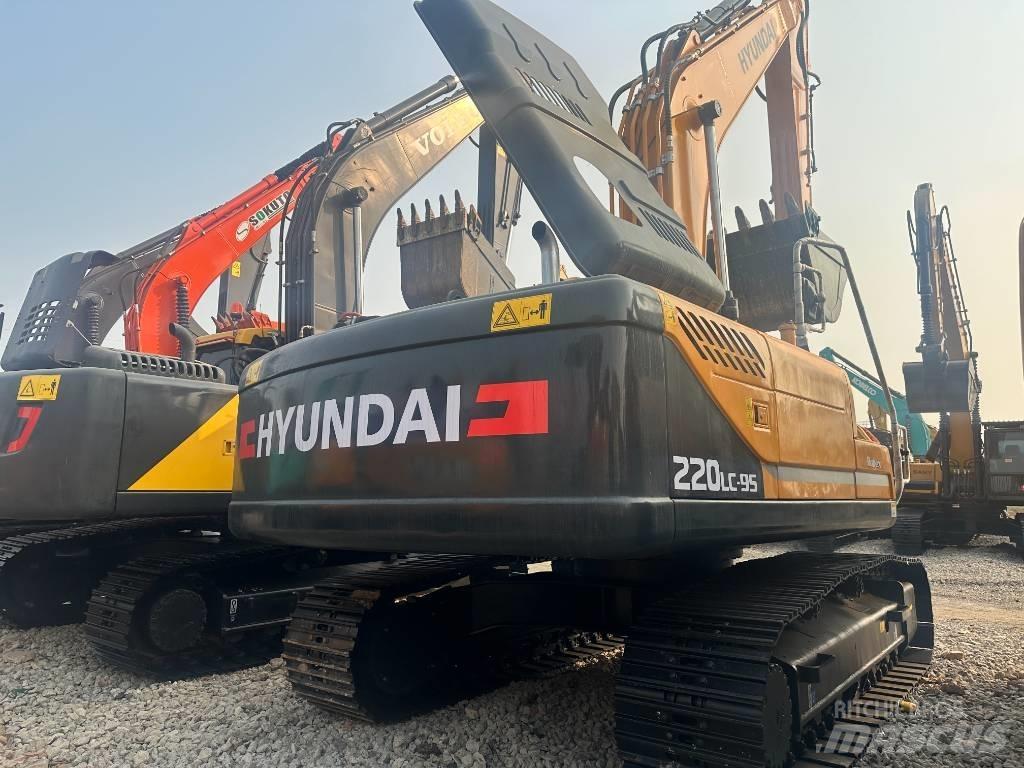 Hyundai R220LC-9S Rupsgraafmachines