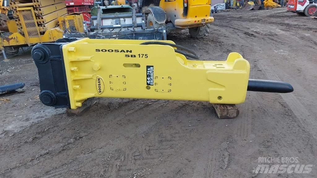 Soosan SB 175 Hamers en brekers