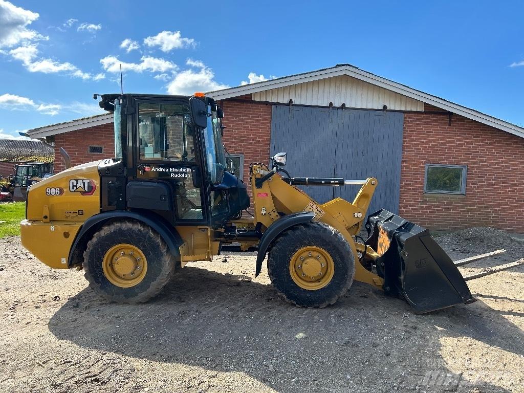 CAT 906 Wielladers