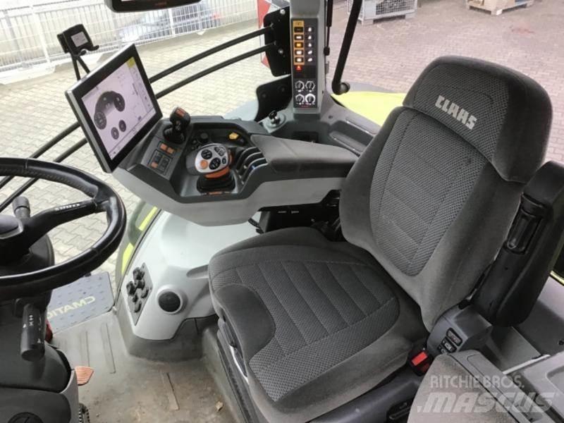 CLAAS AXION 870 Tractoren