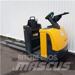 Jungheinrich ECE 225 Orderpicker voor laag niveau